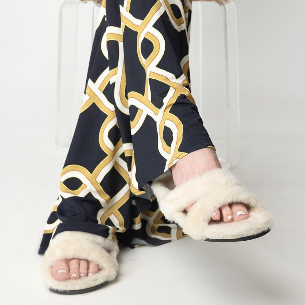 New$1095 MANOLO BLAHNIK Chilpa Shearling Slide Sandal Open-Toe Flat Mules 38 8